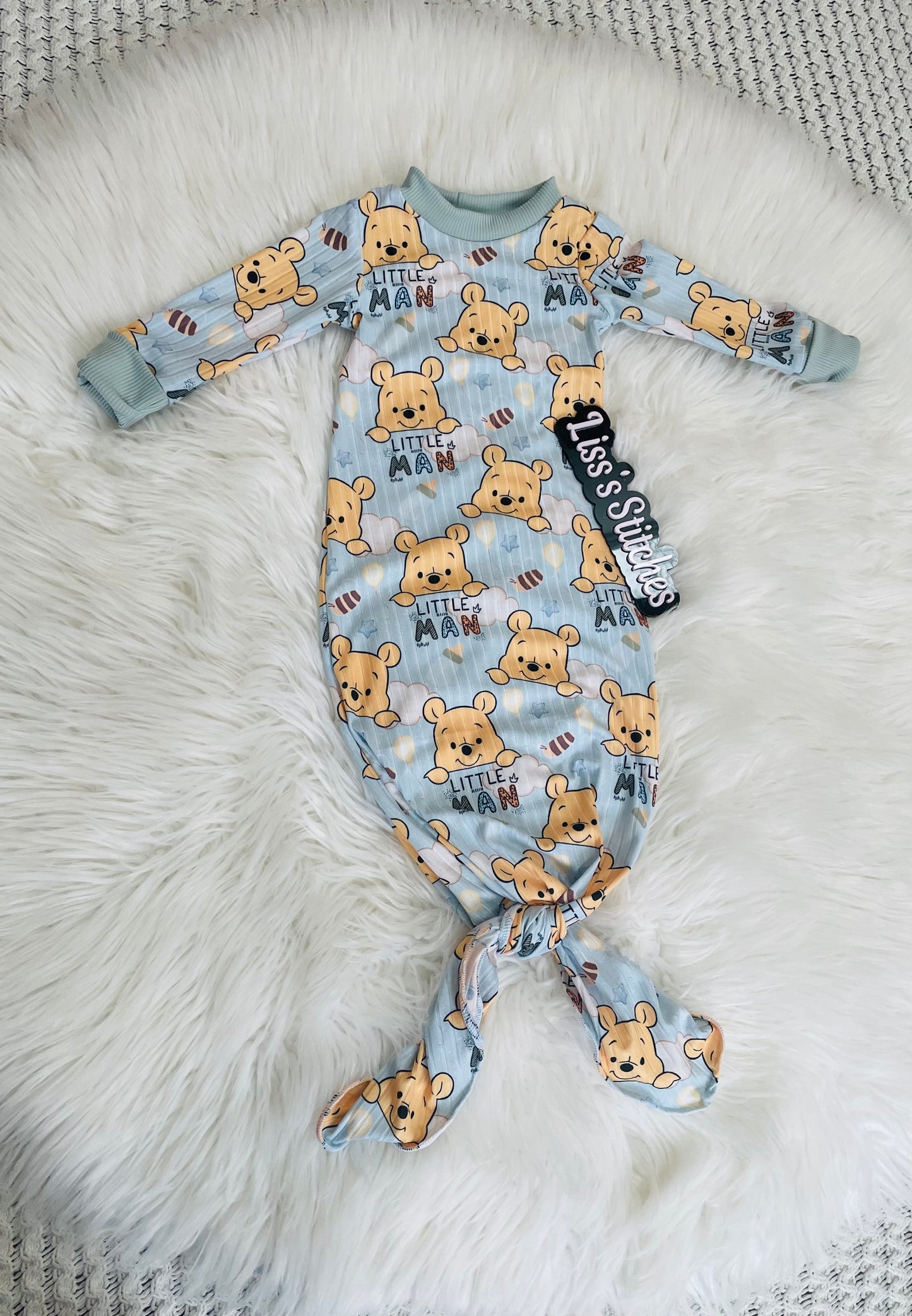 Oak baby gown