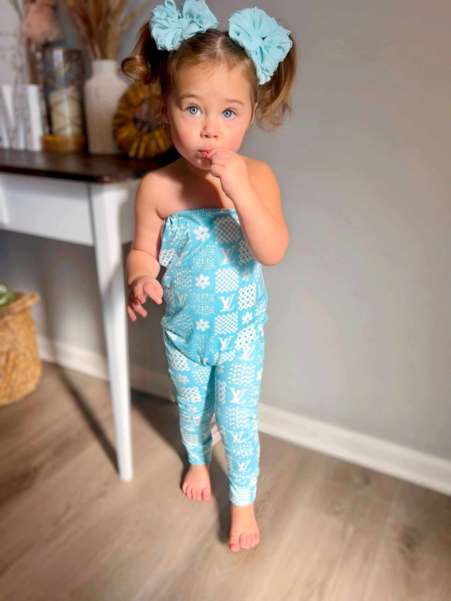 Strapless romper