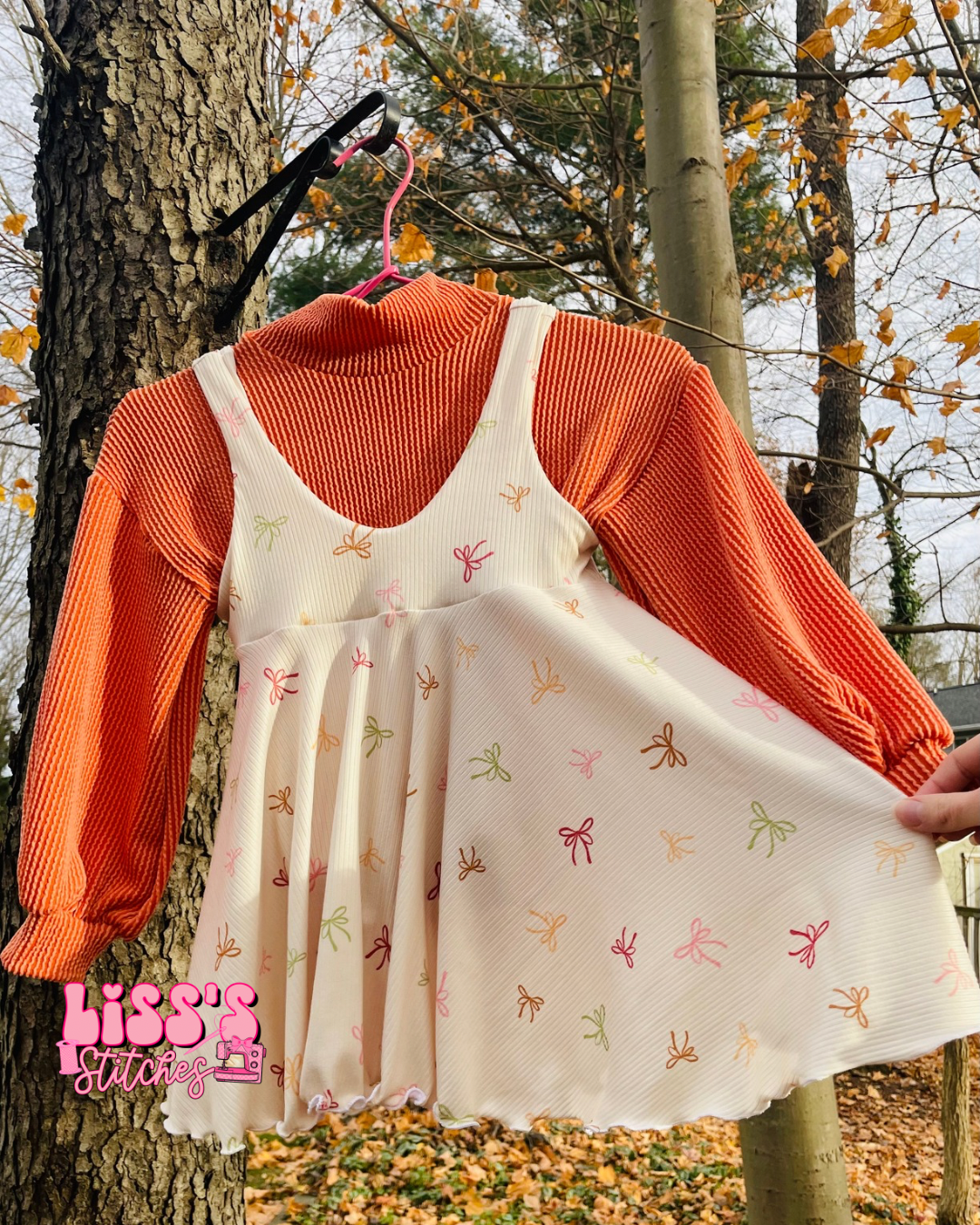 Mira pinafore