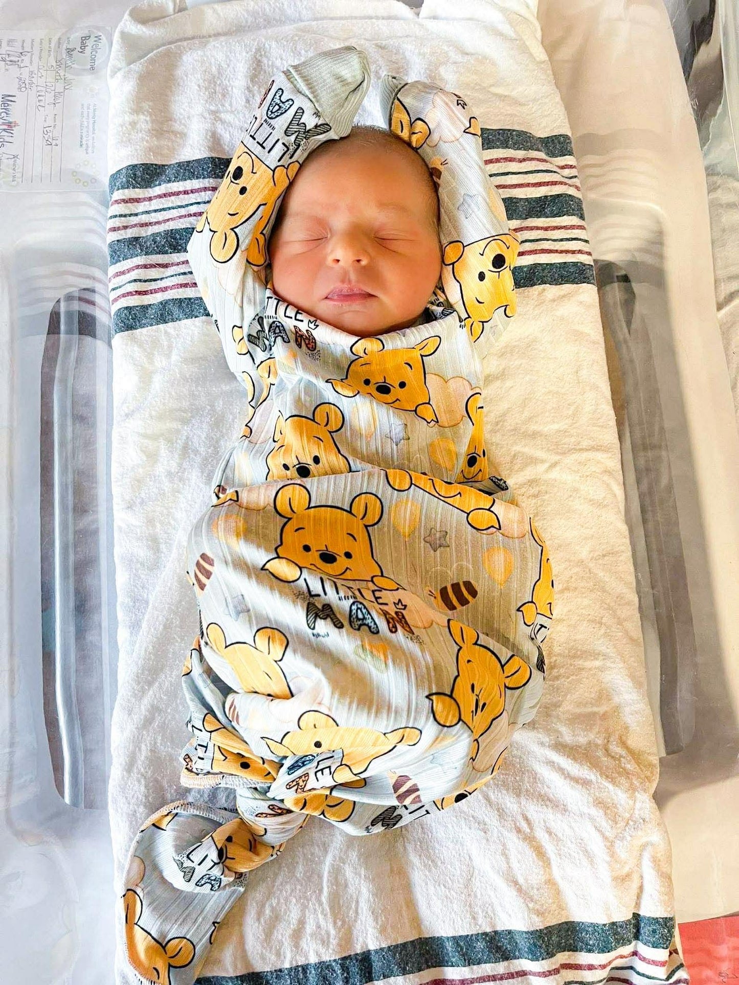 Oak baby gown